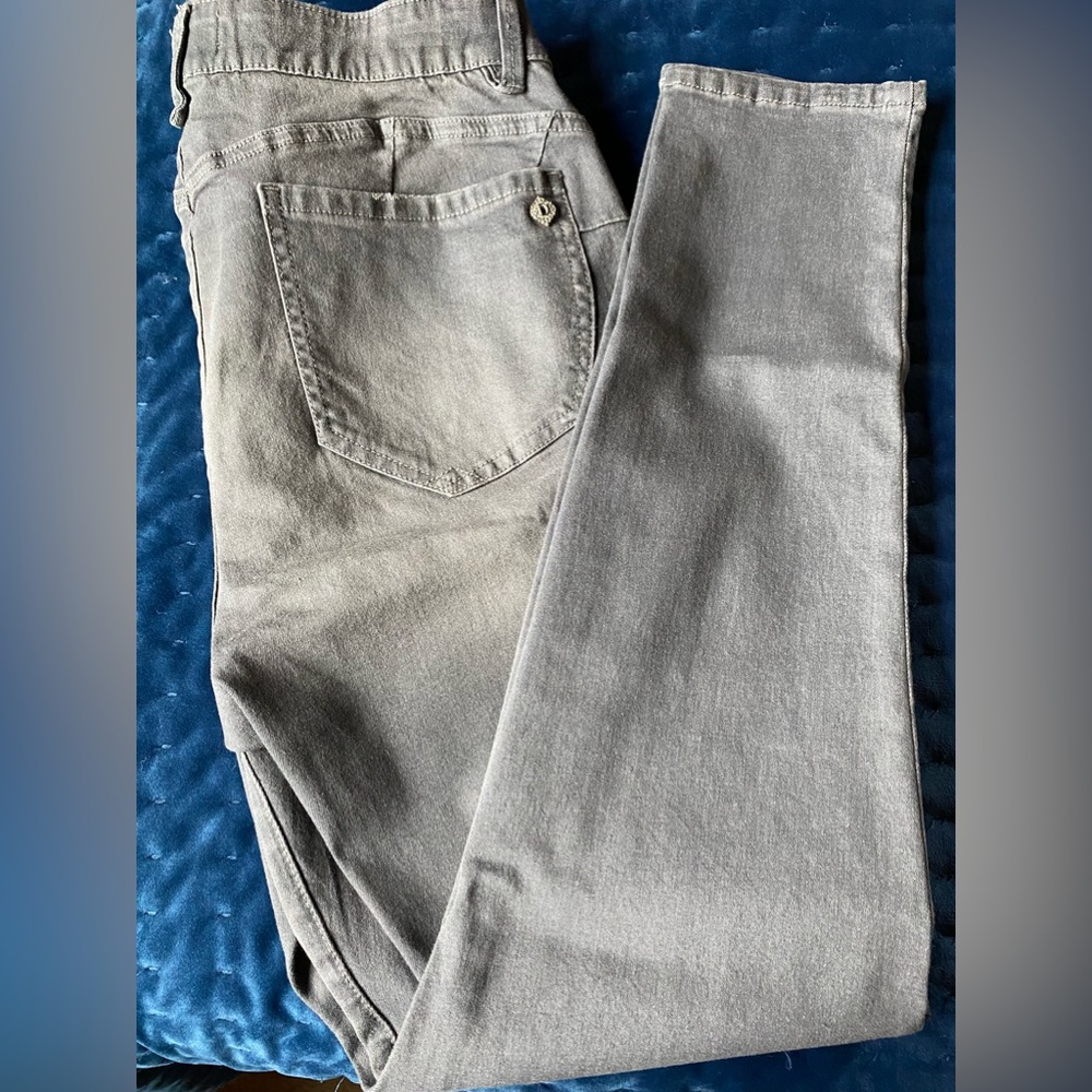 Democracy brand women’s jeans straight leg size 14 “Ab”solution